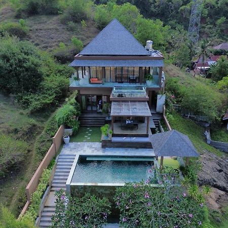 Villa Mandalika Lombok Kuta  Exterior photo