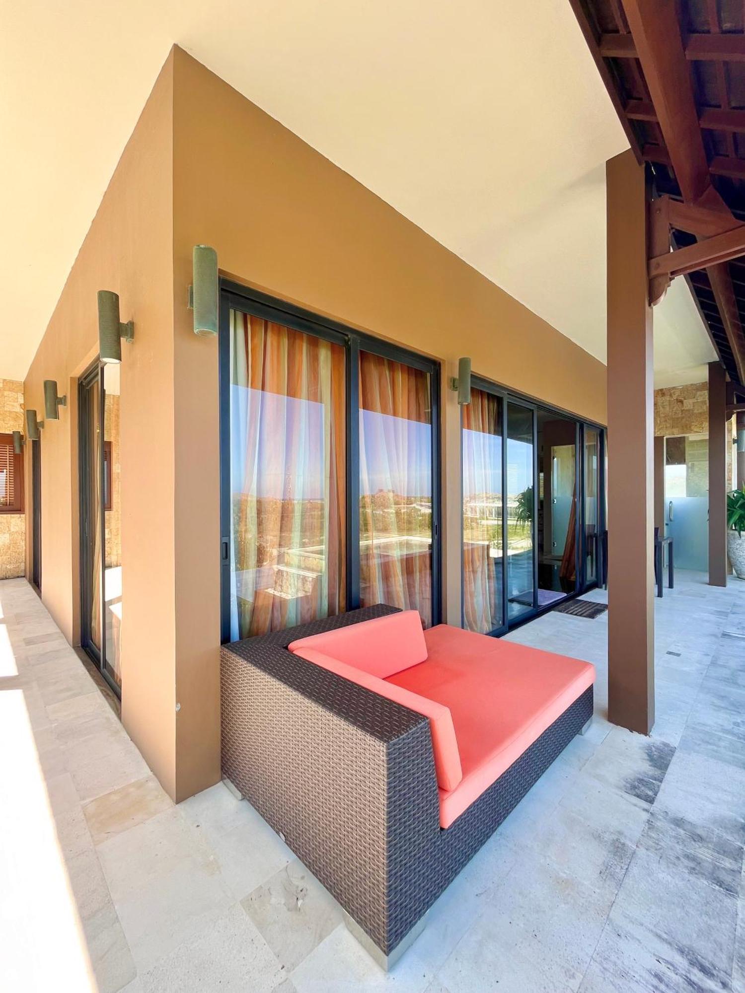 Villa Mandalika Lombok Kuta  Exterior photo